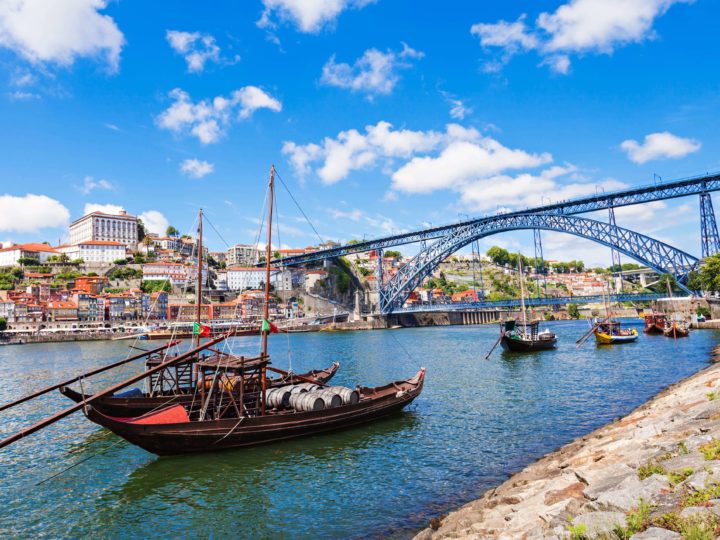 Top reasons to move to Portugal